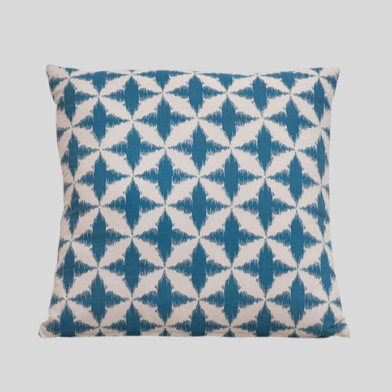 Solitaire - Celestial Cushion