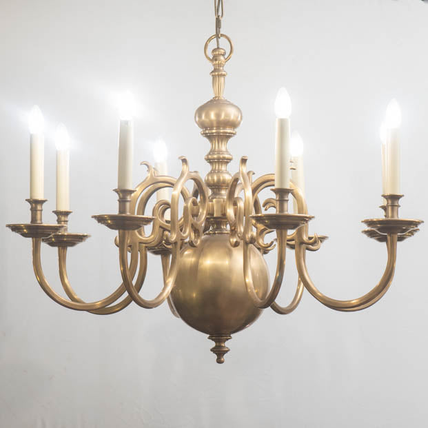Large Williamsburg Chandelier in Antique Brass