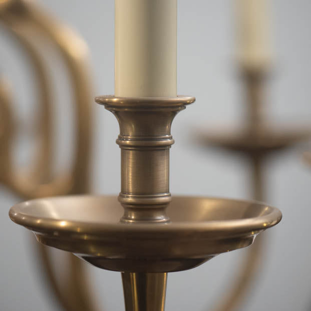 Large Williamsburg Chandelier in Antique Brass