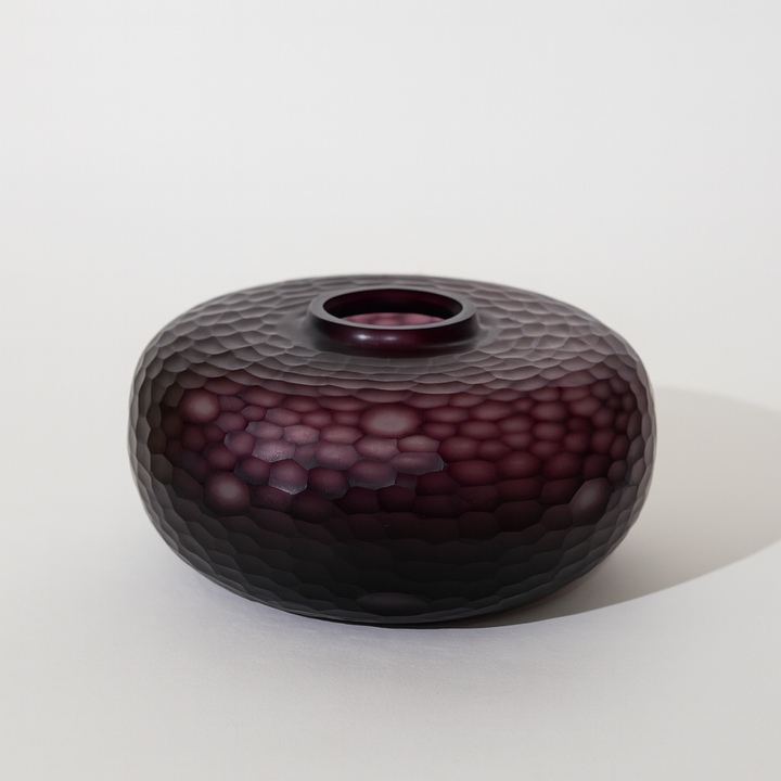 Pinot Chiselled Glass Vase