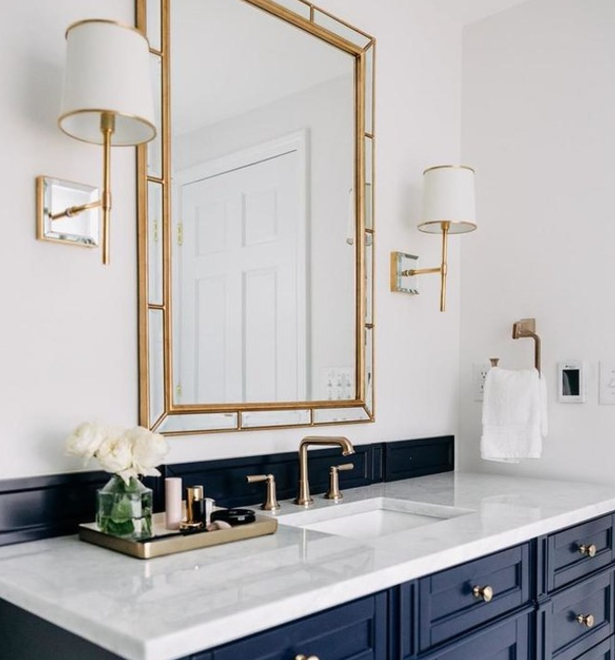 Bradford Medium Sconce in Soft brass & Mirror