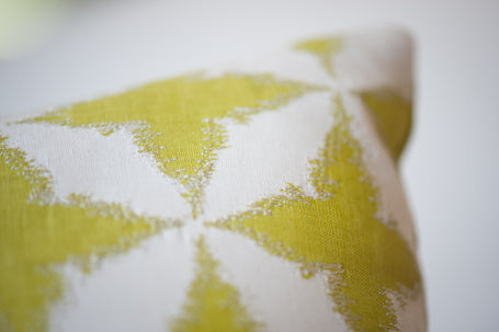 Solitaire Pillow - Solar