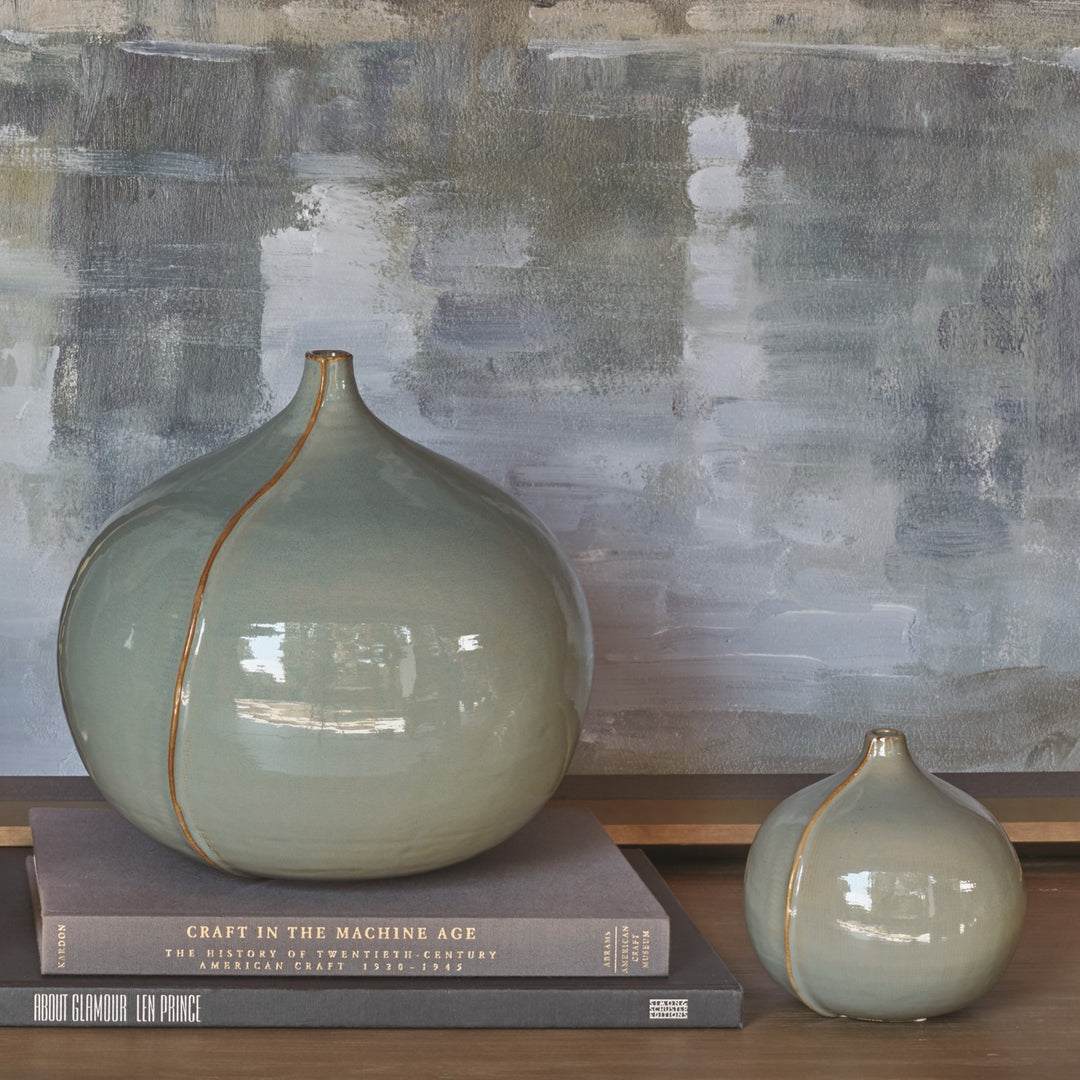 Milo Vase - Blue - Mini