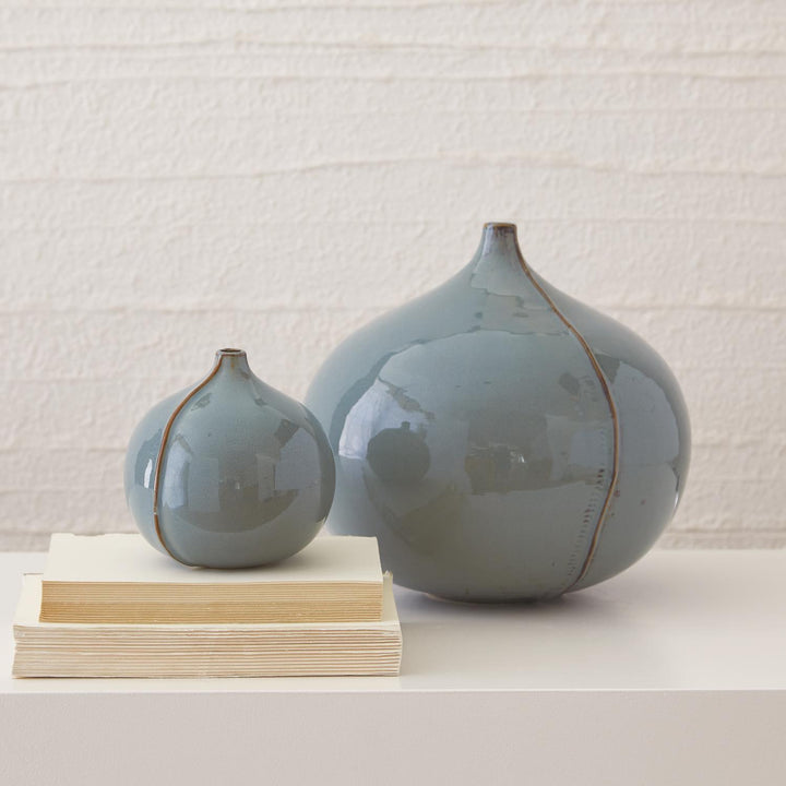 Milo Vase - Blue - Mini