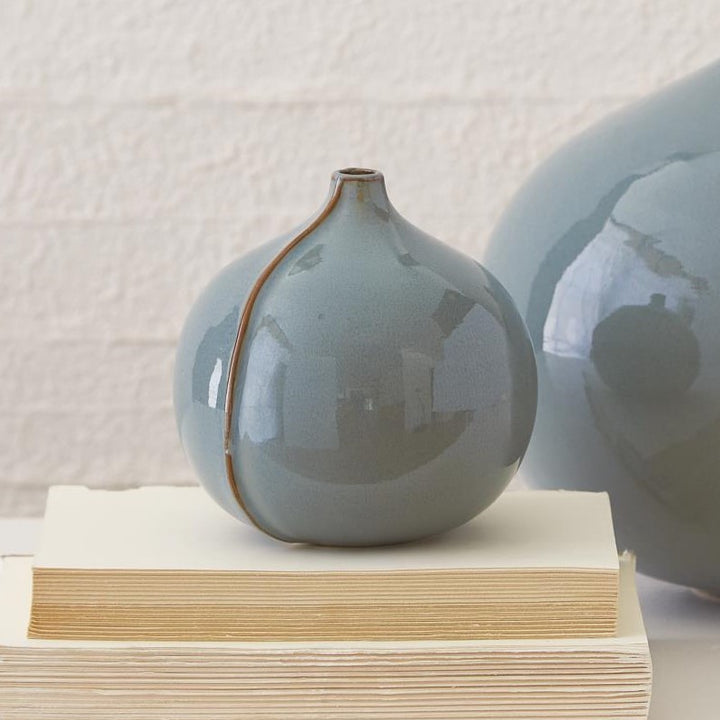 Milo Vase - Blue - Mini