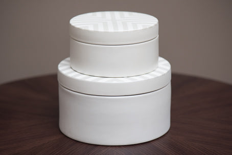 Chevron Round Box - Matte & White - Large